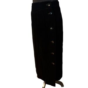 Liz Claiborne Vintage Black Velvet Skirt Sz 10 Goth Grunge Classic